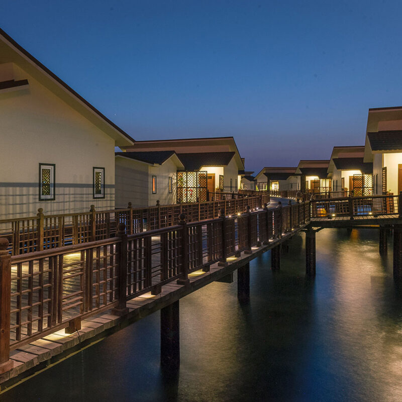 هتل پنج ستاره دریایی ترنج کیش